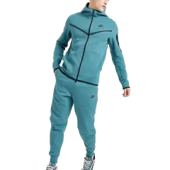 Nike Tech Cench Season