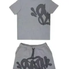 SYNA World tracksuit