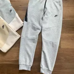 Nike Tech Donji deo